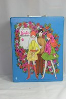 029 - Barbie vintage carry cases 