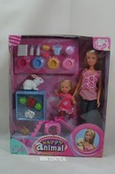 037 - Barbie doll playline - several dolls