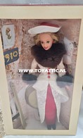 039 - Barbie doll Christmas