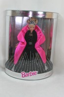 118 - Barbie doll Christmas