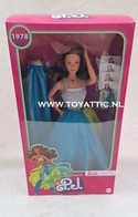 192 - Barbie doll playline - 1980 dolls