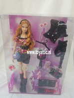 420 - Barbie doll collectible