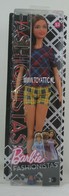 517 - Barbie fashionistas