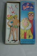 005 - Barbie vintage several