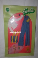 008 - Francie fashion