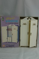 012 - Barbie vintage furniture