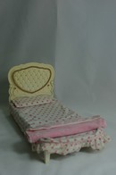 022 - Barbie vintage furniture